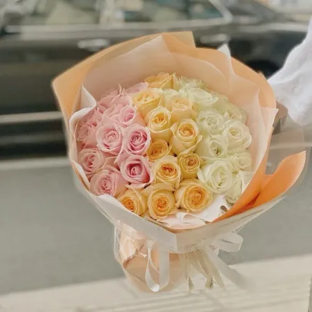 Sanfte Liebe – 19 oder 33 Gemischte Rosen