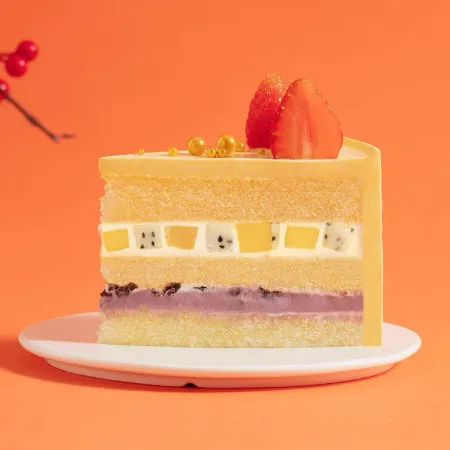 Benedizione e Torta di Compleanno al Latte D111