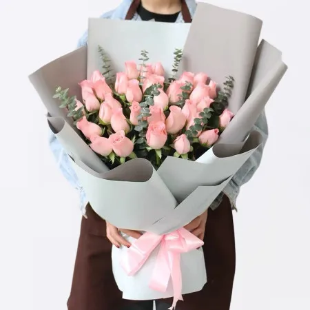 33 Pink Roses  to Hong Kong or Macau  B102