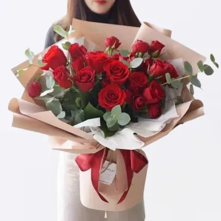 19 RED ROSES TO HONG KONG OR MACAU B104