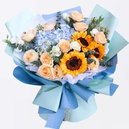 Bouquet Mixte de Tournesols Champagne avec Boules Brodées A125