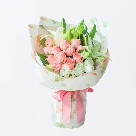 11 Rose Rosa con 2 Gigli A139
