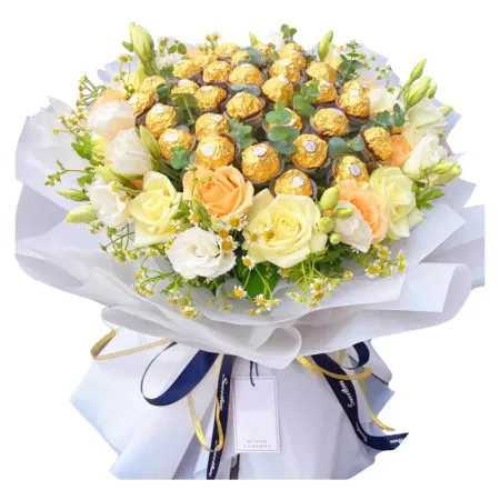 11 Роз и 33 Шоколада Ferrero Rocher