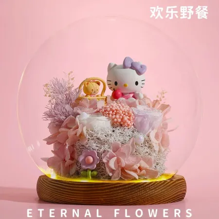 Hello Kitty Preserved Flower Figurine G124