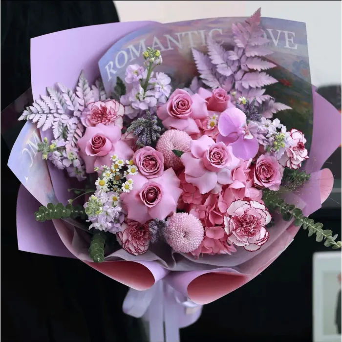 Bouquet de Fleurs Mélangées Violettes Livraison à Macao B111
