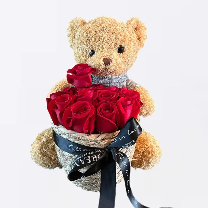 11Bouquet de Roses Teddy Bear Hug A162