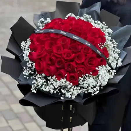 Bouquet de 33/52 roses rouges A238