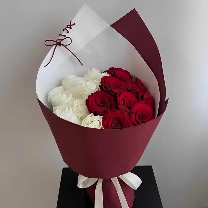 19송이 혼합 장미 꽃다발 A240