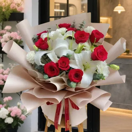爱与纯洁-11朵红玫瑰6朵百合