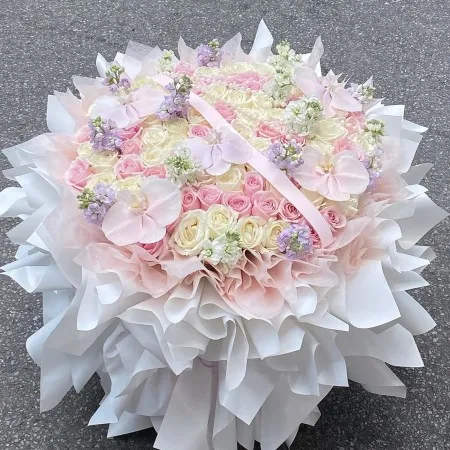 Bouquet de Romance Éternelle